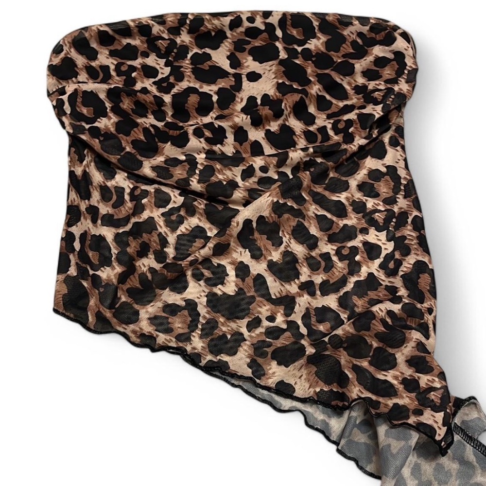 Leopard Print Strapless Top